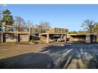 Photo #1: 22026894 Listing 