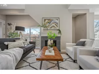 Photo #4: 22028815 Listing 