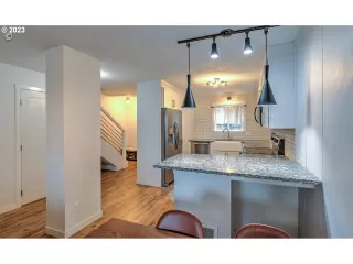 Photo #1: 22029711 Listing