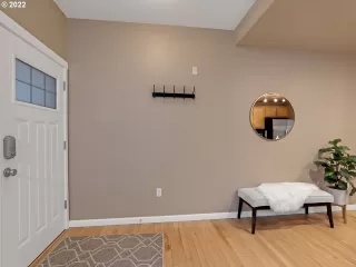 Photo #3: 22029941 Listing