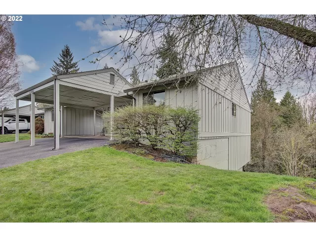 MLS: 22030618 Condo For Sale