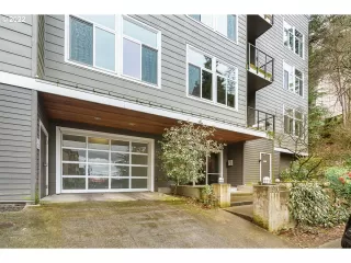 Photo #1: 22034420 Listing 