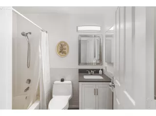 Photo #4: 22034420 Listing 