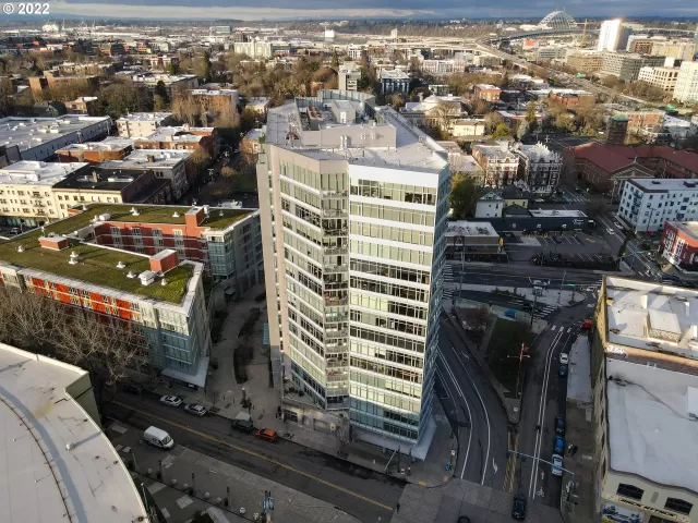 MLS: 22035214 Condo For Sale