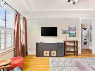 Photo #4: 22036557 Listing 