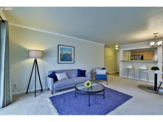 Photo #2: 22036850 Listing 