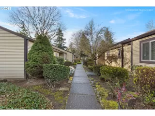 Photo #2: 22037075 Listing