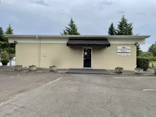 Photo #6: 22037339 Listing