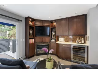 Photo #4: 22037341 Listing 