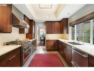 Photo #5: 22037341 Listing 