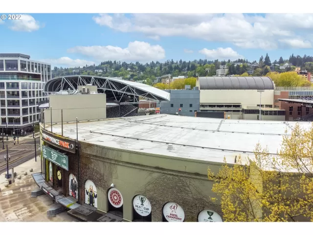 MLS: 22037595 Condo For Sale