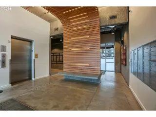 Photo #3: 22037806 Listing