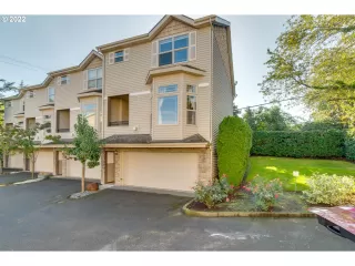 Photo #1: 22038022 Listing