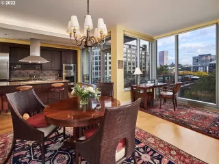 Photo #1: 22038138 Listing 