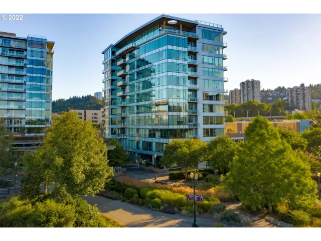 MLS: 22038520 Condo For Sale