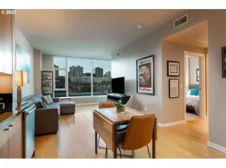 Photo #2: 22038520 Listing