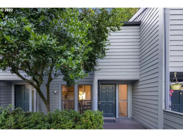 MLS: 22038536 Condo For Sale