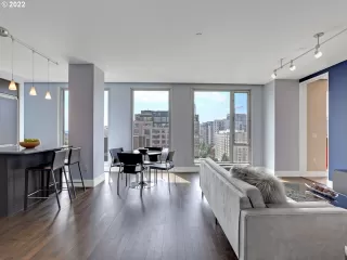 Photo #1: 22041146 Listing