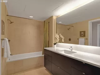 Photo #3: 22041146 Listing