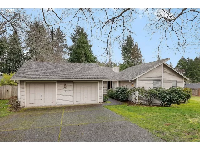 MLS: 22041448 Condo For Sale