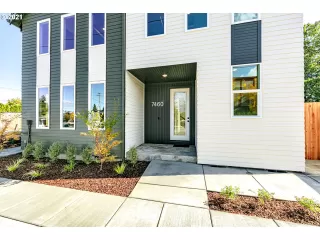 Photo #3: 22041564 Listing