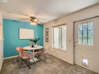 Photo #3: 22041828 Listing