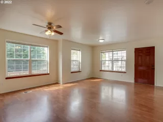 Photo #2: 22041884 Listing