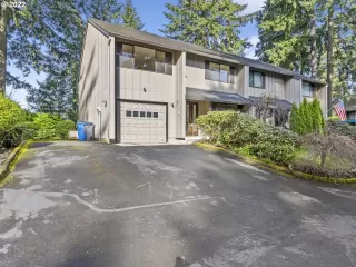 Photo #1: 22043463 Listing