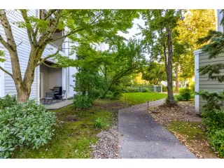 Photo #3: 22044107 Listing 