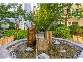 Photo #5: 22044107 Listing 