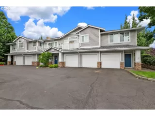 Photo #2: 22044428 Listing