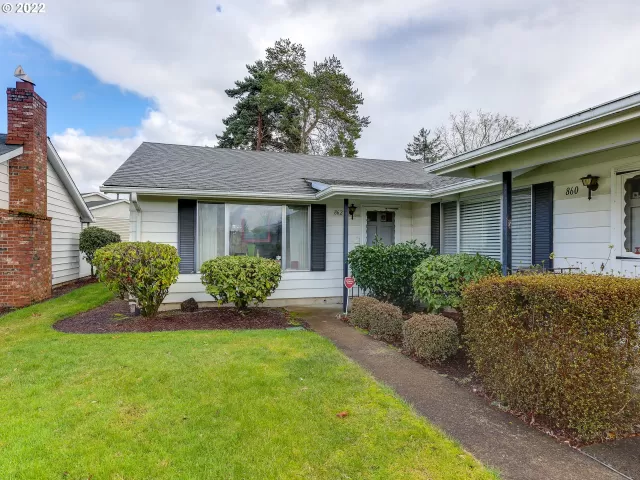 MLS: 22044852 Condo For Sale