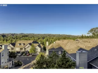 Photo #3: 22047404 Listing