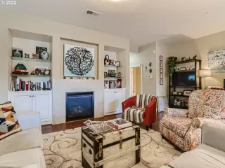 Photo #5: 22048676 Listing 