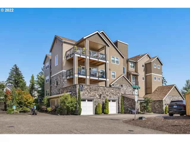 MLS: 22048895 Condo For Sale