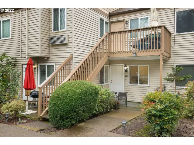 MLS: 22052802 Condo For Sale