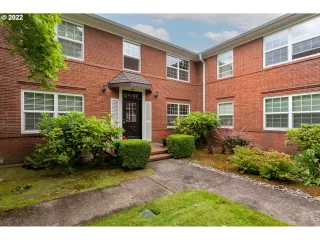 Photo #2: 22053123 Listing