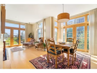 Photo #3: 220537929 Listing 