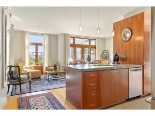 Photo #6: 220537929 Listing 