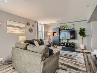 Photo #3: 22054090 Listing 