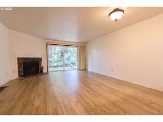 Photo #1: 22054496 Listing