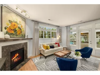 Photo #4: 22054611 Listing 