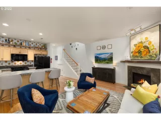 Photo #5: 22054611 Listing 