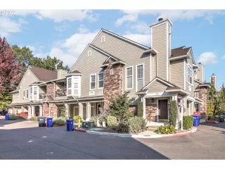 Photo #1: 22054906 Listing