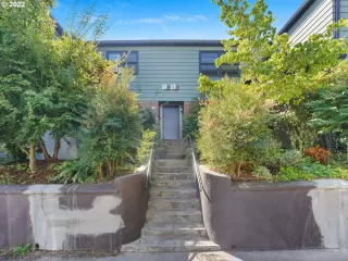 Photo #1: 22056861 Listing