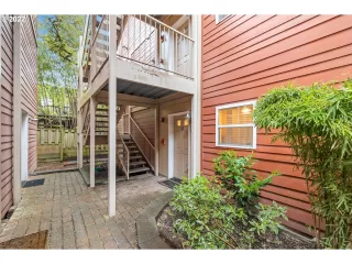 Photo #3: 22057567 Listing 