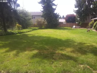 Photo #2: 22057605 Listing 