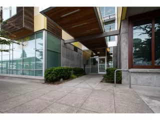 Photo #2: 22058879 Listing