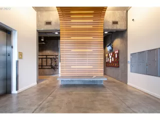 Photo #3: 22058879 Listing