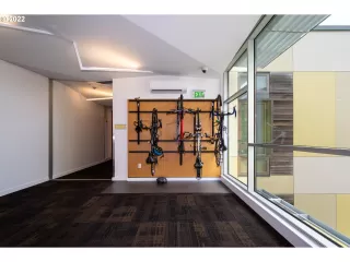 Photo #4: 22058879 Listing